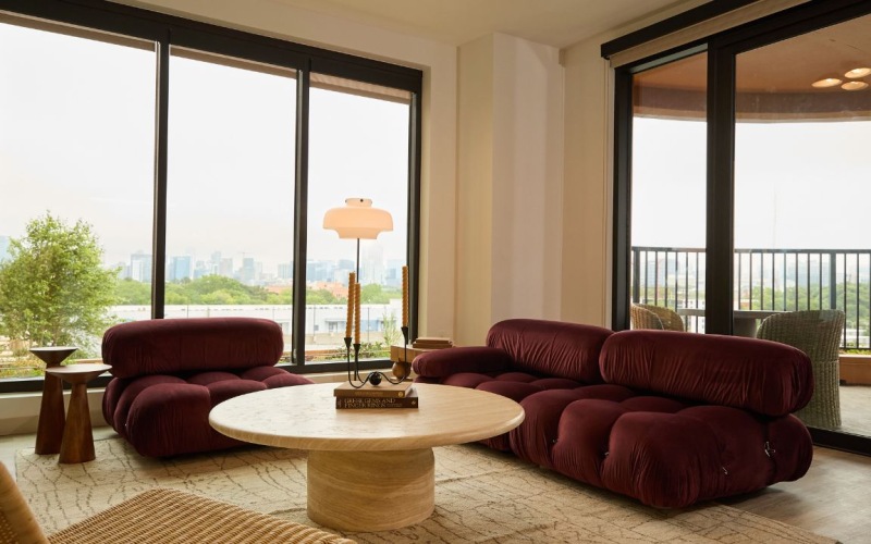 Floor to Ceiling Windows