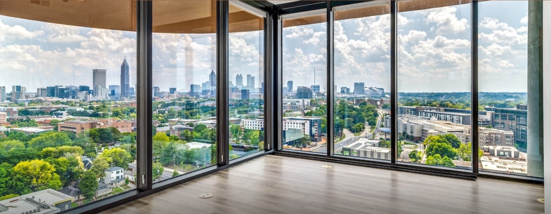 balcony with city views